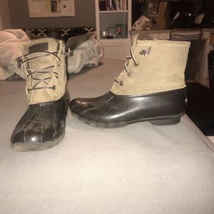 Sperry duck boots